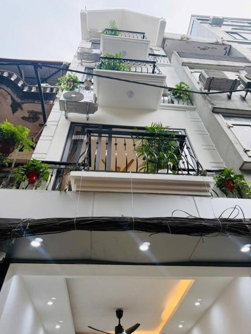 Nhà Trần Quốc Vương mới đẹp 34m2 giá chỉ 6,5 tỷ, full nội thất tiện ích vượt trội.